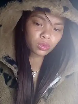 hello-cute online show from November 11, 2025, 5:57 pm