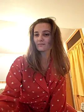 Snapshot of Nika_aa chatting on October 8, 2025, 6:49 pm Nika aa online show from October 8, 2025, 6:49 pm