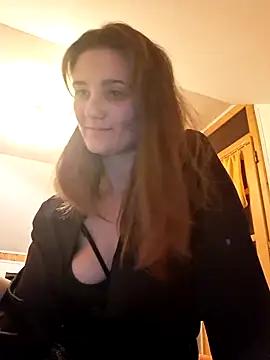 Snapshot of Nika_aa chatting on October 16, 2025, 5:14 pm Nika aa online show from October 16, 2025, 5:14 pm