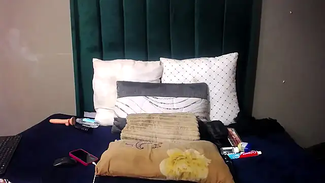 Snapshot of DeliciousBoobsx25 chatting on November 19, 2025, 6:57 am DeliciousBoobsx25 online show from November 19, 2025, 6:57 am