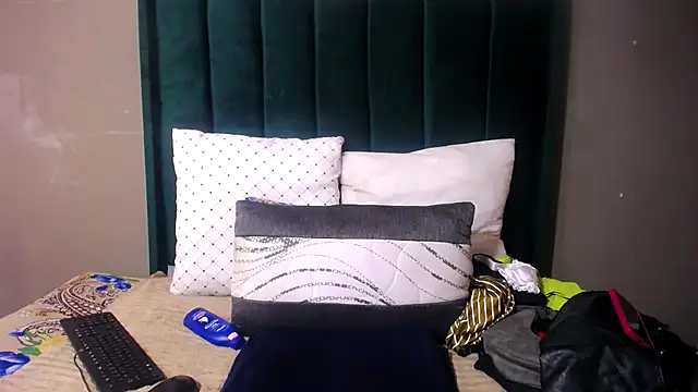 Snapshot of DeliciousBoobsx25 chatting on November 22, 2025, 6:56 am DeliciousBoobsx25 online show from November 22, 2025, 6:56 am