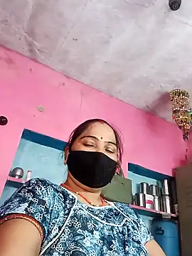 Snapshot of Ut_kanchna chatting on October 9, 2025, 11:08 am Ut kanchna online show from October 9, 2025, 11:08 am