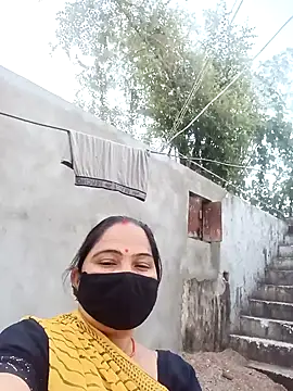 Snapshot of Ut_kanchna chatting on October 13, 2025, 12:43 am Ut kanchna online show from October 13, 2025, 12:43 am