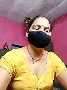 Snapshot of Ut_kanchna chatting on October 15, 2025, 11:49 pm Ut kanchna online show from October 15, 2025, 11:49 pm