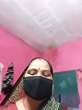 Snapshot of Ut_kanchna chatting on October 28, 2025, 12:03 am Ut kanchna online show from October 28, 2025, 12:03 am