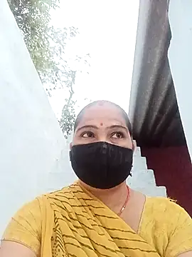 Snapshot of Ut_kanchna chatting on October 29, 2025, 12:18 pm Ut kanchna online show from October 29, 2025, 12:18 pm