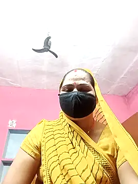 Snapshot of Ut_kanchna chatting on November 1, 2025, 2:19 pm Ut kanchna online show from November 1, 2025, 2:19 pm