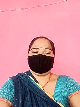 Snapshot of Ut_kanchna chatting on November 3, 2025, 9:32 am Ut kanchna online show from November 3, 2025, 9:32 am