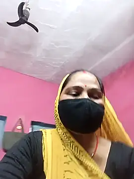 Snapshot of Ut_kanchna chatting on November 8, 2025, 1:11 pm Ut kanchna online show from November 8, 2025, 1:11 pm