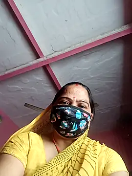 Snapshot of Ut_kanchna chatting on November 9, 2025, 11:58 pm Ut kanchna online show from November 9, 2025, 11:58 pm