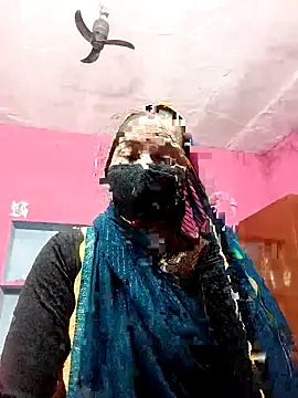 Snapshot of Ut_kanchna chatting on November 11, 2025, 12:54 am Ut kanchna online show from November 11, 2025, 12:54 am