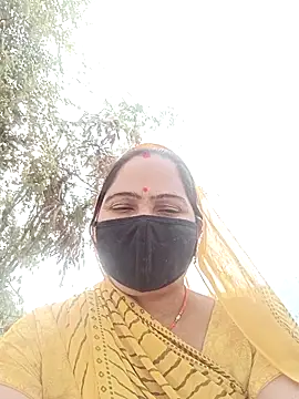 Snapshot of Ut_kanchna chatting on November 12, 2025, 4:57 am Ut kanchna online show from November 12, 2025, 4:57 am