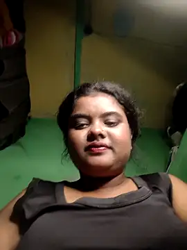 Snapshot of World_Top_Girl chatting on October 25, 2025, 12:13 pm World Top Girl online show from October 25, 2025, 12:13 pm