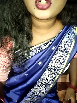 Snapshot of World_Top_Girl chatting on November 3, 2025, 11:55 am World Top Girl online show from November 3, 2025, 11:55 am