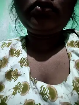 Snapshot of World_Top_Girl chatting on November 11, 2025, 3:39 am World Top Girl online show from November 11, 2025, 3:39 am