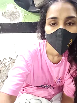 Snapshot of World_Top_Girl chatting on March 7, 2026, 12:57 pm World Top Girl online show from March 7, 2026, 12:57 pm