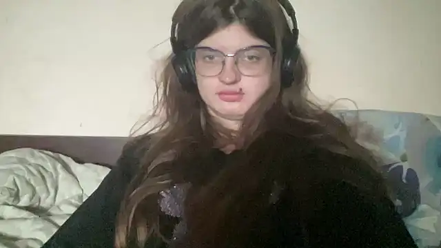 Snapshot of NikaXZimax chatting on October 16, 2025, 6:58 am NikaXZimax online show from October 16, 2025, 6:58 am