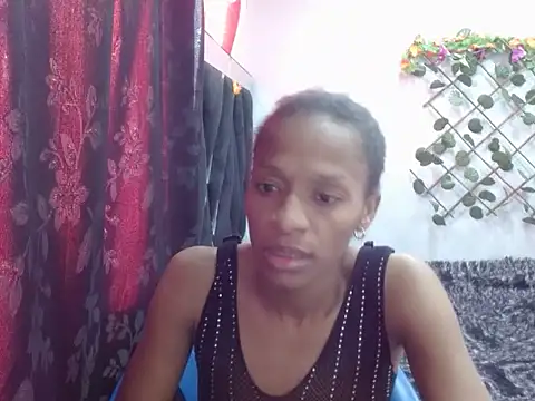 Snapshot of Melani_ebony chatting on November 27, 2025, 12:29 pm Melani ebony online show from November 27, 2025, 12:29 pm