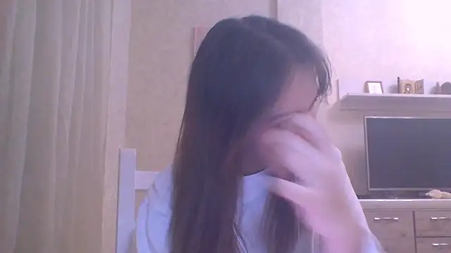 Snapshot of CeyaLier chatting on October 11, 2025, 5:11 pm CeyaLier online show from October 11, 2025, 5:11 pm