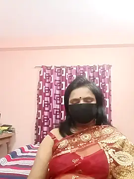 Snapshot of Megla879 chatting on November 9, 2025, 4:27 pm Megla879 online show from November 9, 2025, 4:27 pm