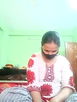 Snapshot of Megla879 chatting on November 20, 2025, 5:29 am Megla879 online show from November 20, 2025, 5:29 am