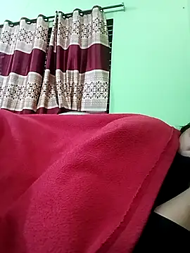 Snapshot of Megla879 chatting on November 22, 2025, 9:47 pm Megla879 online show from November 22, 2025, 9:47 pm