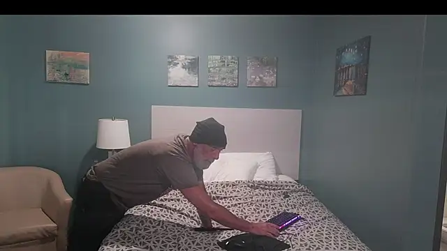 Fuck-Buddy-4U online show from July 8, 2026, 11:42 pm