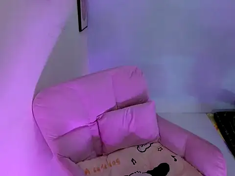 Boora2025 online show from April 17, 2026, 11:02 am