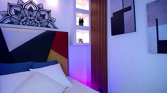 Snapshot of Emo_Boy_ chatting on February 21, 2026, 8:21 pm Emo Boy online show from February 21, 2026, 8:21 pm