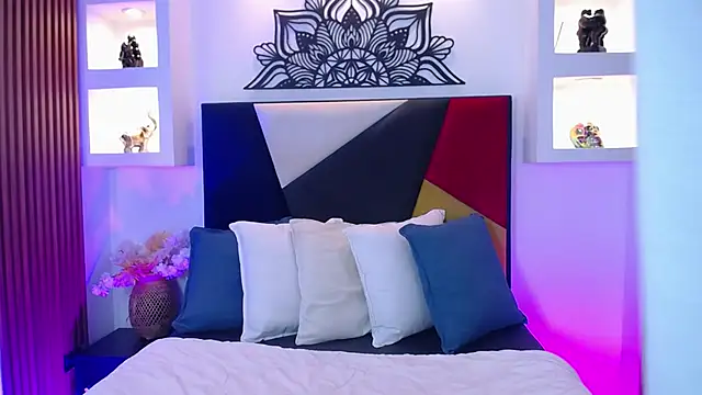 Snapshot of Emo_Boy_ chatting on March 1, 2026, 8:22 pm Emo Boy online show from March 1, 2026, 8:22 pm