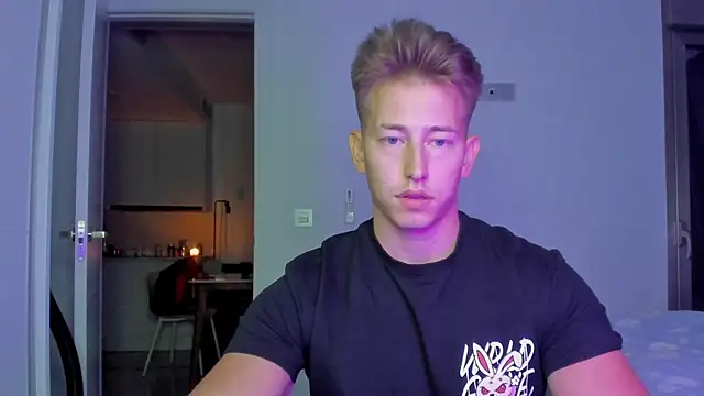 find0m master online show from December 19, 2025, 8:27 pm