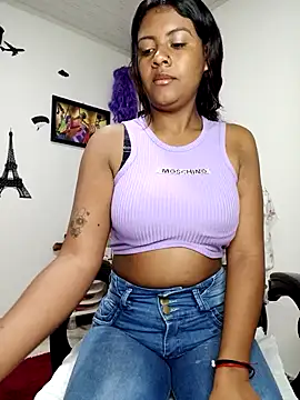 Snapshot of vannesitha25 chatting on October 21, 2025, 1:12 pm vannesitha25 online show from October 21, 2025, 1:12 pm