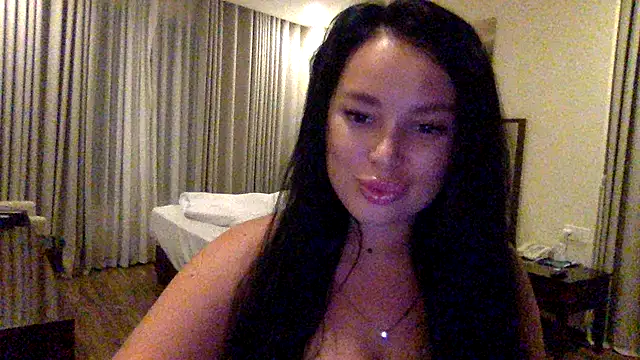 Fayronna online show from February 18, 2026, 5:20 pm