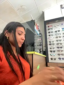 oralin online show from October 31, 2025, 6:09 pm