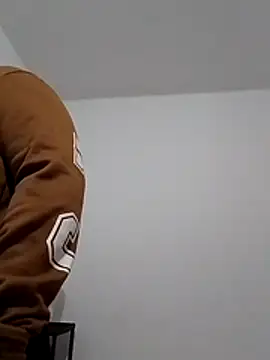 Snapshot of NaomiGrace_ chatting on November 5, 2025, 11:32 am NaomiGrace online show from November 5, 2025, 11:32 am