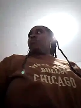 Snapshot of NaomiGrace_ chatting on November 28, 2025, 10:51 am NaomiGrace online show from November 28, 2025, 10:51 am