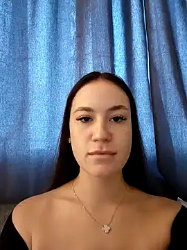 MayaGlow online show from November 15, 2025, 6:00 am