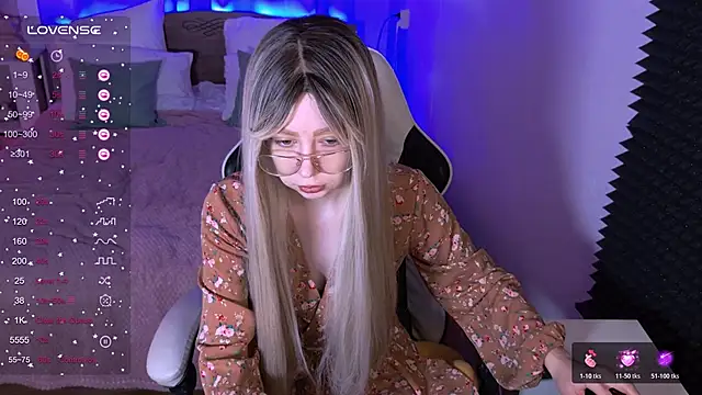 sofiisun online show from February 6, 2026, 2:05 am