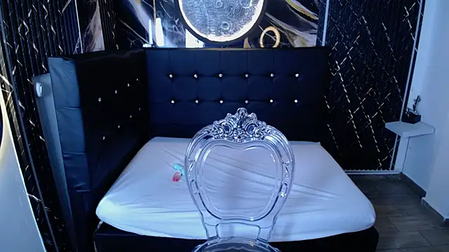 Snapshot of SweetBriana chatting on October 23, 2025, 12:15 pm SweetBriana online show from October 23, 2025, 12:15 pm