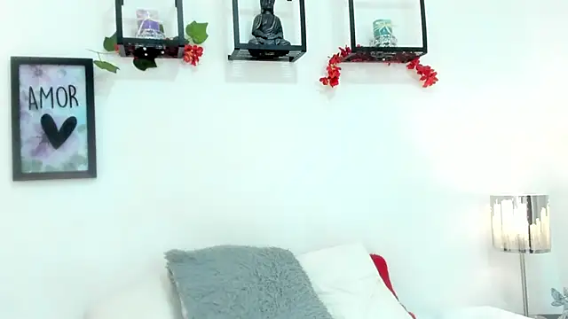 Snapshot of Vicky_Os chatting on October 7, 2025, 11:46 pm Vicky Os online show from October 7, 2025, 11:46 pm