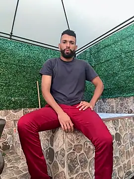 onlymen2025 online show from October 15, 2025, 7:47 pm