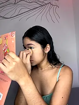 Snapshot of Ariasex_ chatting on October 17, 2025, 7:05 pm Ariasex online show from October 17, 2025, 7:05 pm