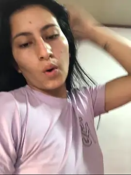 Snapshot of IAM_SARAH chatting on October 16, 2025, 8:32 pm IAM SARAH online show from October 16, 2025, 8:32 pm