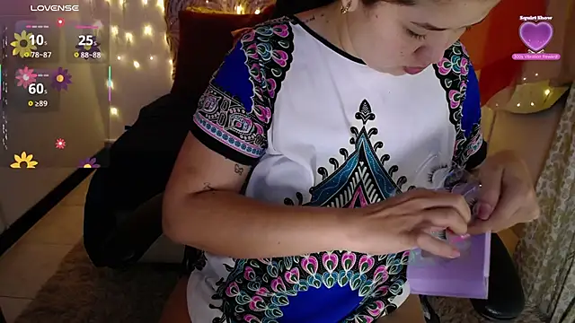 Snapshot of krishnaveni__ chatting on November 6, 2025, 12:17 pm krishnaveni online show from November 6, 2025, 12:17 pm