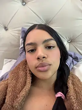 MeganHillss online show from July 14, 2026, 8:47 pm