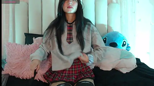 Snapshot of SweetRenata_ chatting on February 2, 2026, 1:21 pm SweetRenata online show from February 2, 2026, 1:21 pm