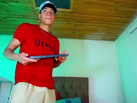 VeryHotGill online show from October 12, 2025, 1:48 am