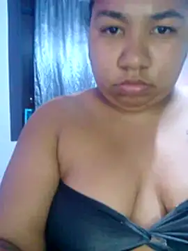 Snapshot of AprilBelmore chatting on November 3, 2025, 6:25 am AprilBelmore online show from November 3, 2025, 6:25 am