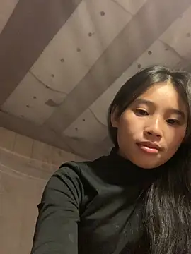 Han-han123 online show from November 21, 2025, 9:46 pm