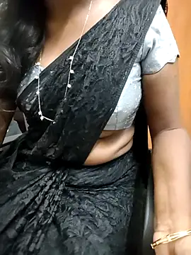 Tamilmallu-duskygirl03 online show from January 16, 2026, 5:33 am